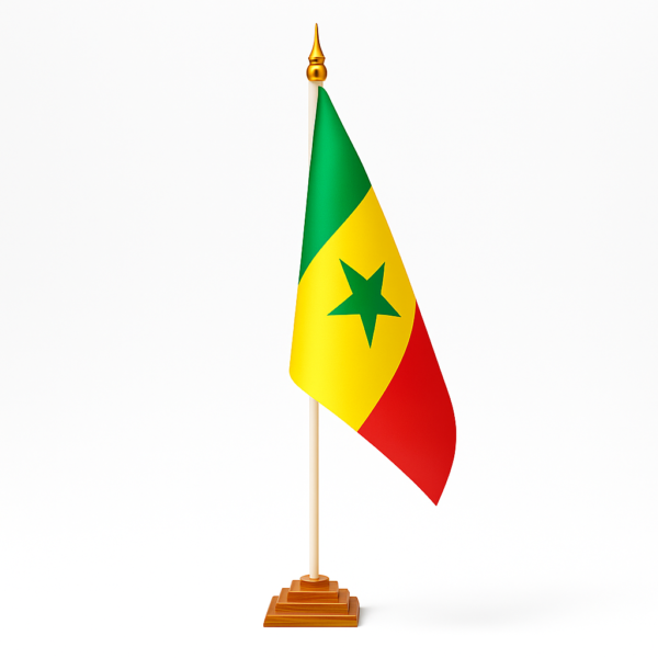 Drapeau sur socle aux couleurs du Sénégal